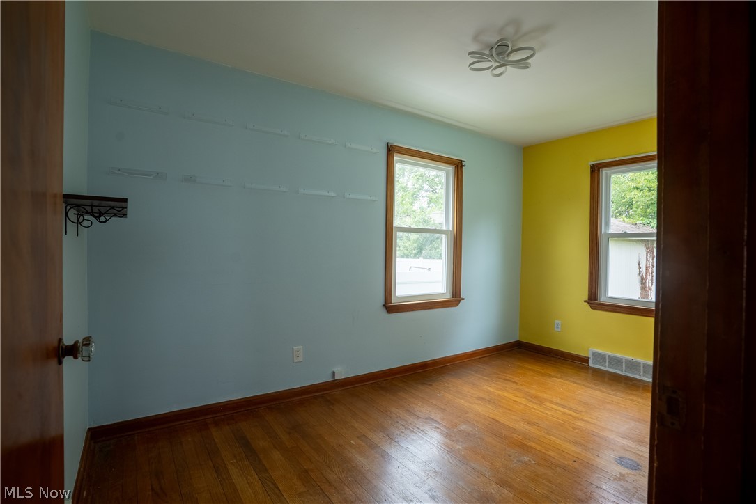 220 Willow Avenue NE Massillon OH 44646