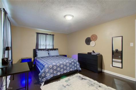 754 Hayden Avenue Akron OH 44320