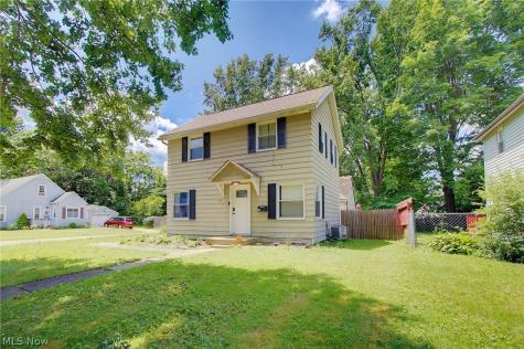 754 Hayden Avenue Akron OH 44320