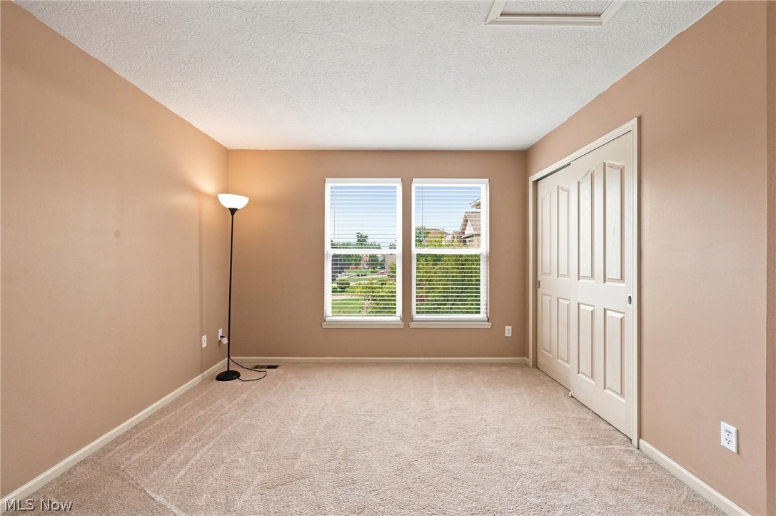465 Wilmington Drive Broadview Heights OH 44147