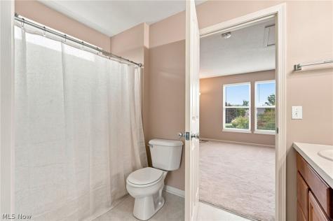 465 Wilmington Drive Broadview Heights OH 44147