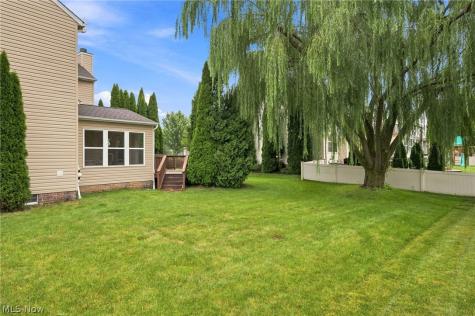 465 Wilmington Drive Broadview Heights OH 44147