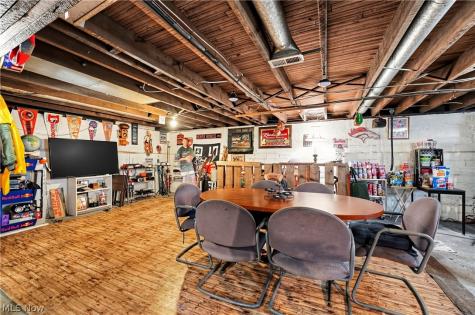 22631 Chardon Road Euclid OH 44117
