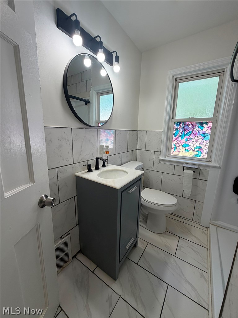 5691 Dunham Road Maple Heights OH 44137
