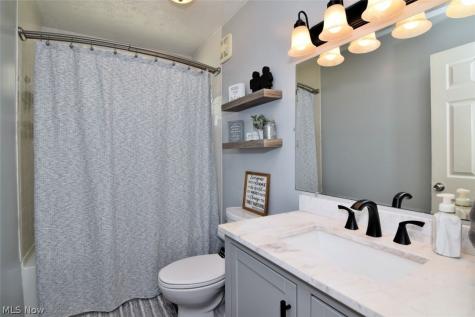 10270 Wellington Road Streetsboro OH 44241