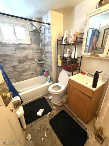 2150 W 81st Street Cleveland OH 44102