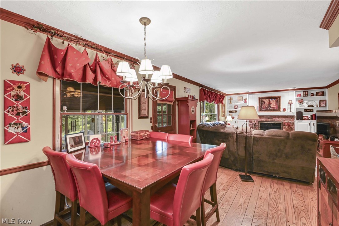 577 Debbington Drive Bay Village OH 44140