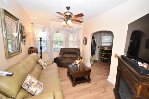 3923 Robert Avenue Cleveland OH 44109