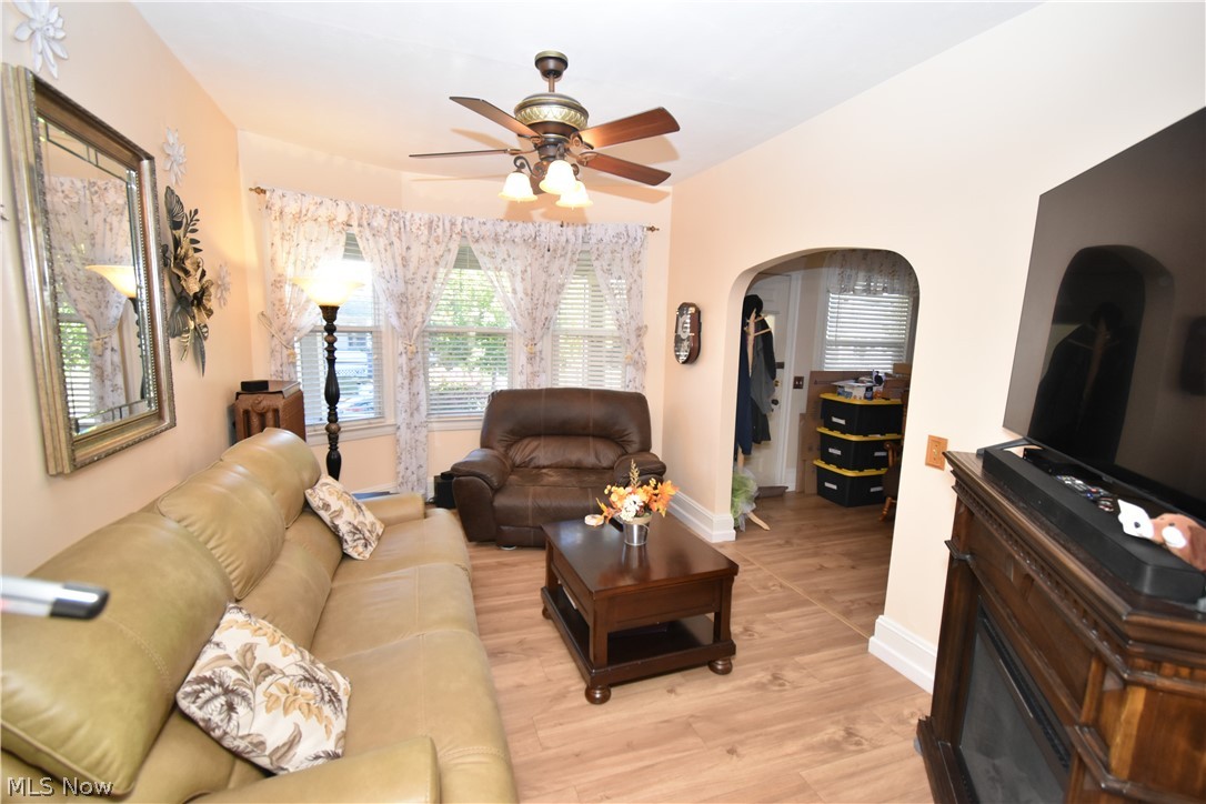 3923 Robert Avenue Cleveland OH 44109