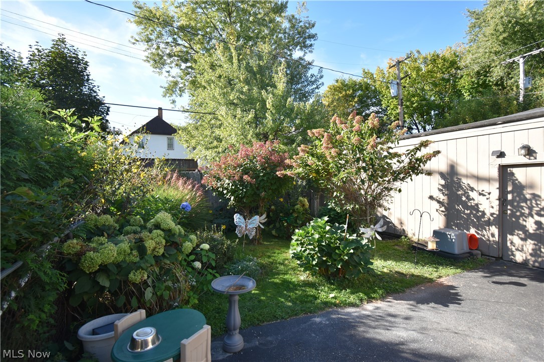 3923 Robert Avenue Cleveland OH 44109