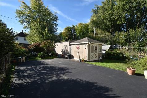 3923 Robert Avenue Cleveland OH 44109