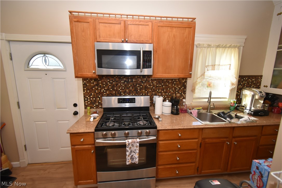 3923 Robert Avenue Cleveland OH 44109