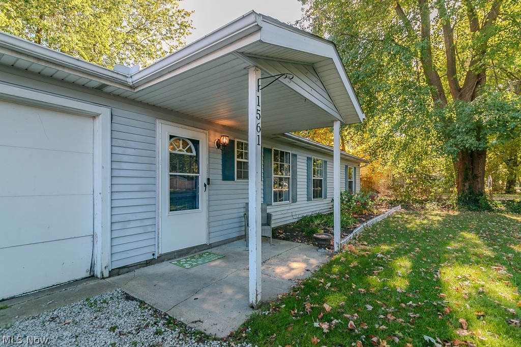1561 Easton Avenue Madison OH 44057