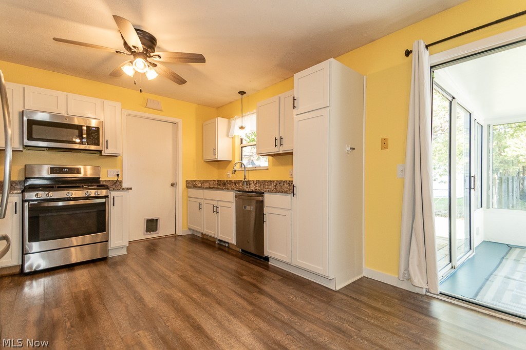 1561 Easton Avenue Madison OH 44057