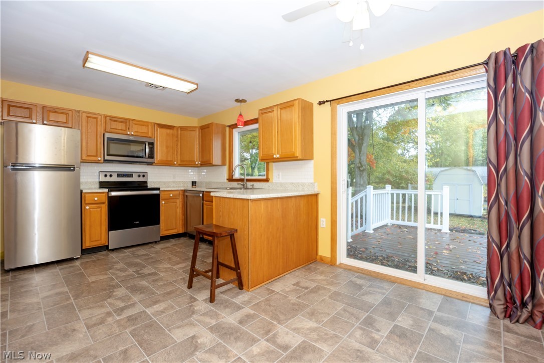 2207 Robinhood Drive Wooster OH 44691
