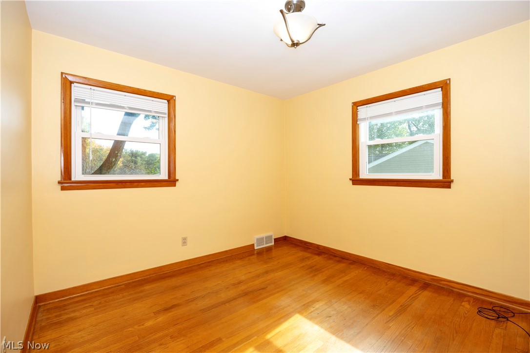 2207 Robinhood Drive Wooster OH 44691