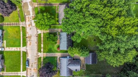 280 Kempton Drive Berea OH 44017