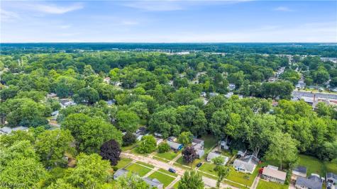 280 Kempton Drive Berea OH 44017