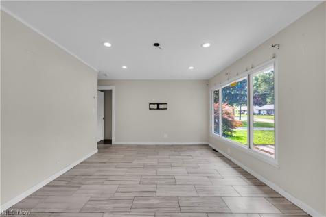 280 Kempton Drive Berea OH 44017