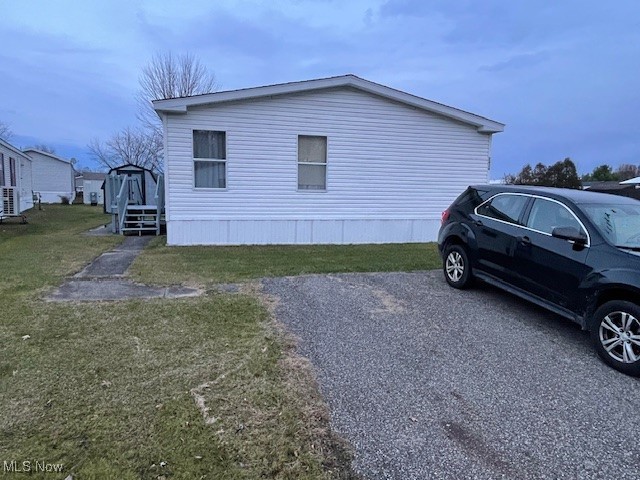 2434 Taft Avenue Deerfield OH 44411