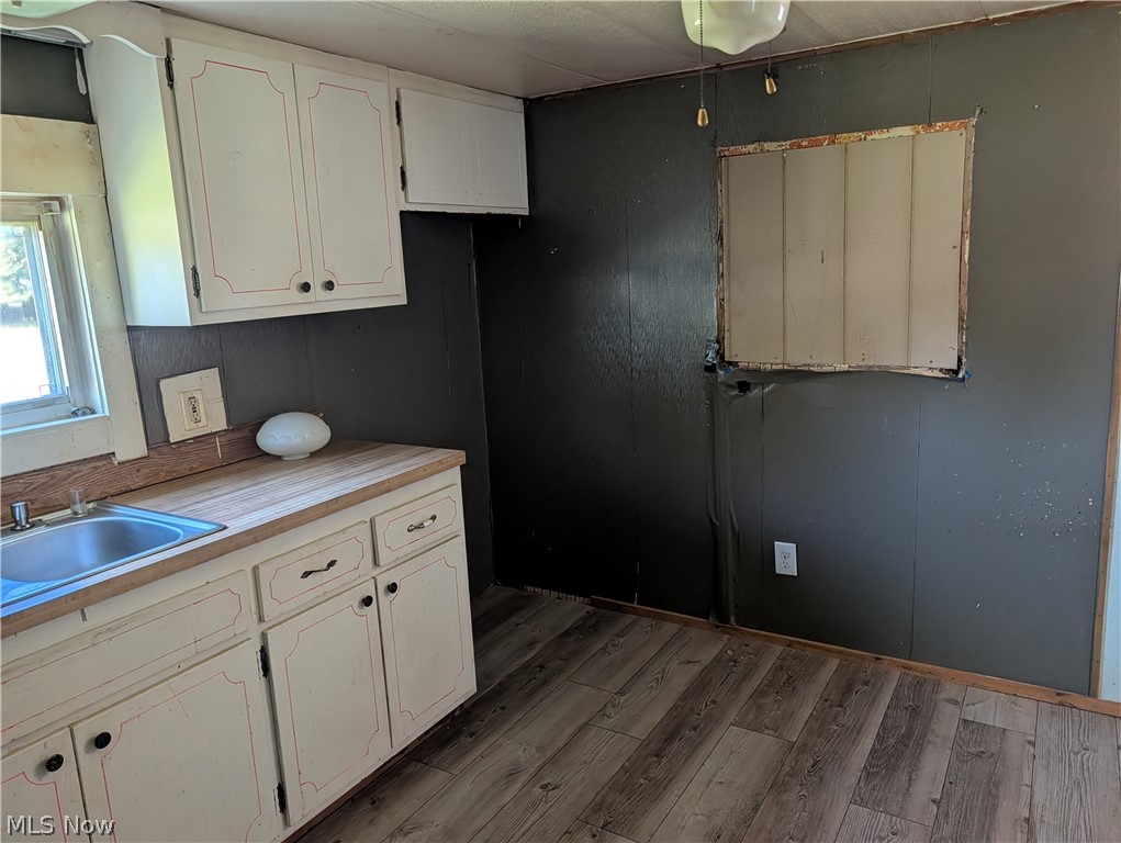 225 Brandywine Elyria OH 44035