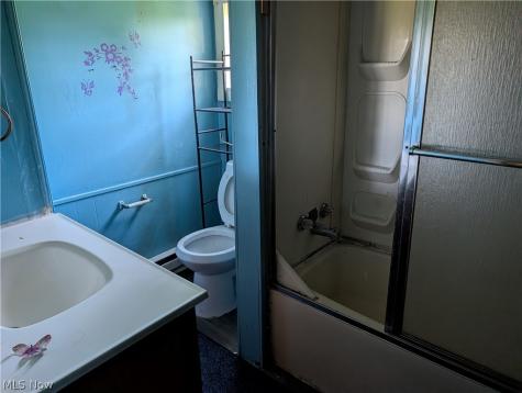 225 Brandywine Elyria OH 44035