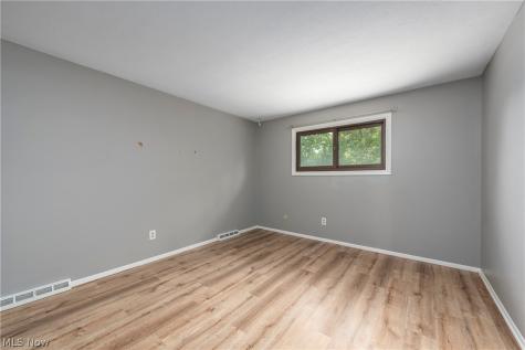 7705 Klein Drive Middleburg Heights OH 44130