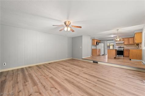 7705 Klein Drive Middleburg Heights OH 44130