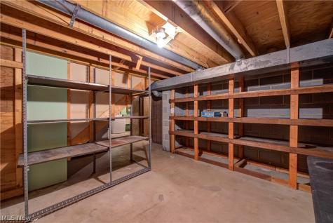 7705 Klein Drive Middleburg Heights OH 44130
