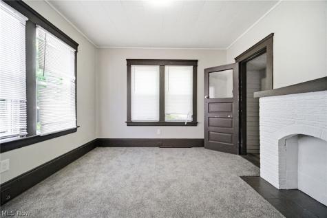 15901 Pythias Avenue Cleveland OH 44110