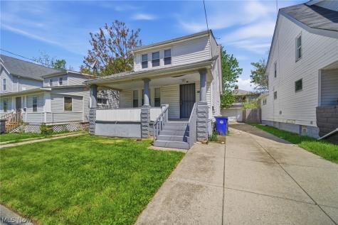 15901 Pythias Avenue Cleveland OH 44110