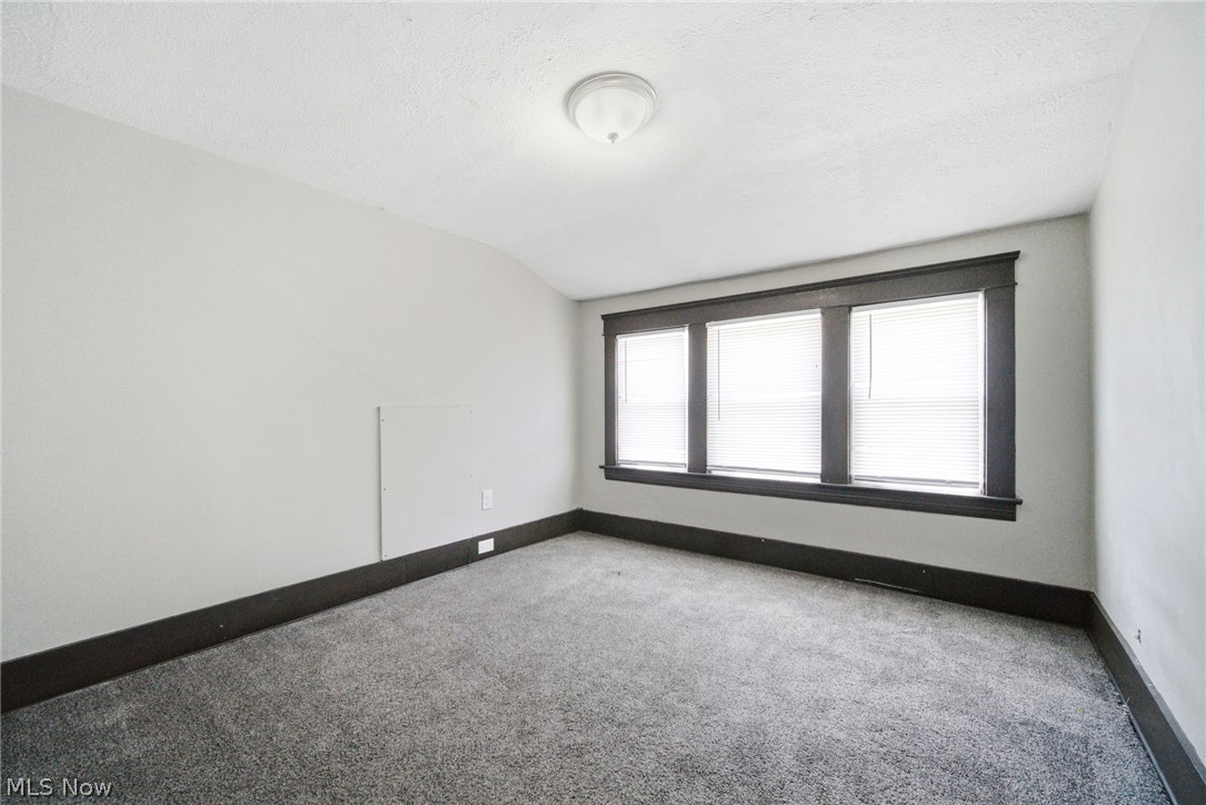 15901 Pythias Avenue Cleveland OH 44110