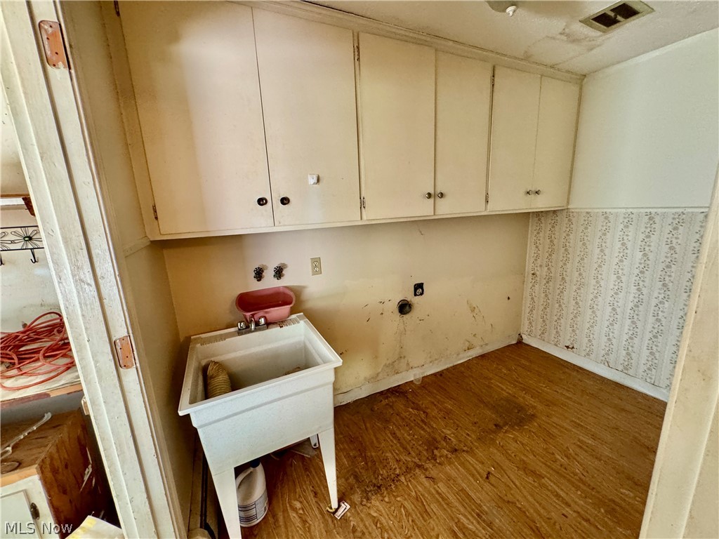2838 Forest Lane Willoughby Hills OH 44094