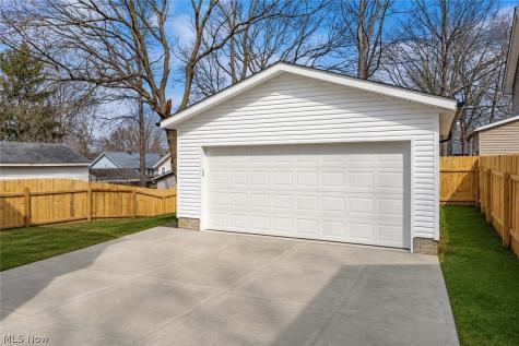 1331 Leonora Avenue Akron OH 44305