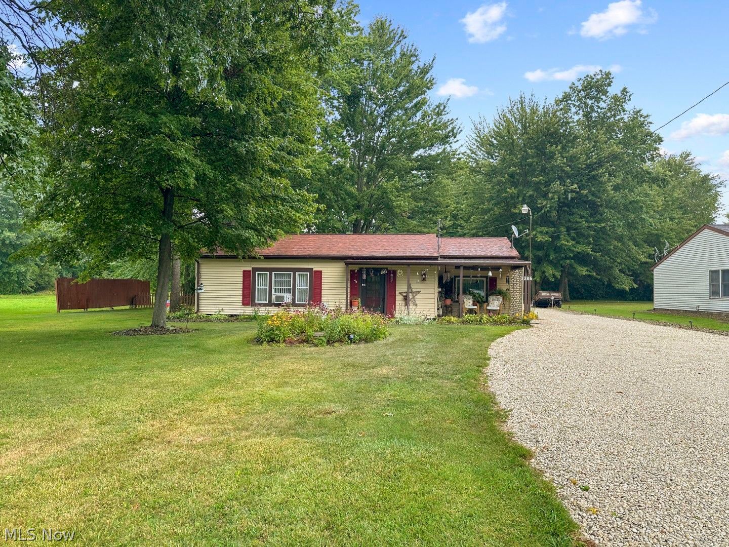 3386 North Park Extension Warren OH 44481