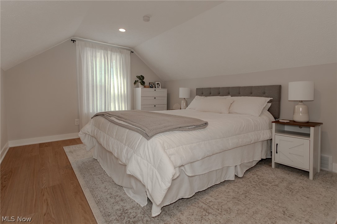 37616 Jordan Drive Willoughby OH 44094