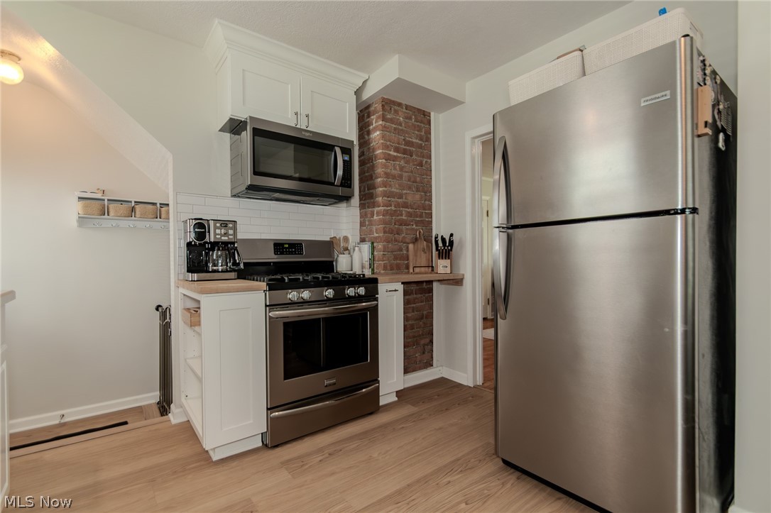 37616 Jordan Drive Willoughby OH 44094