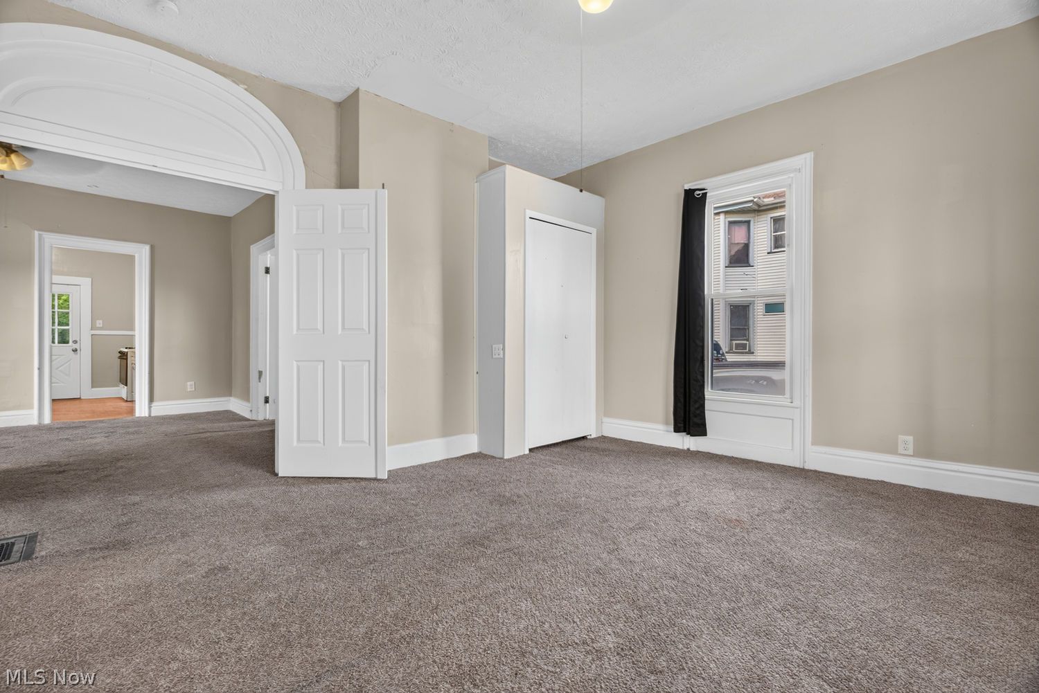 180 Cleveland Street Elyria OH 44035
