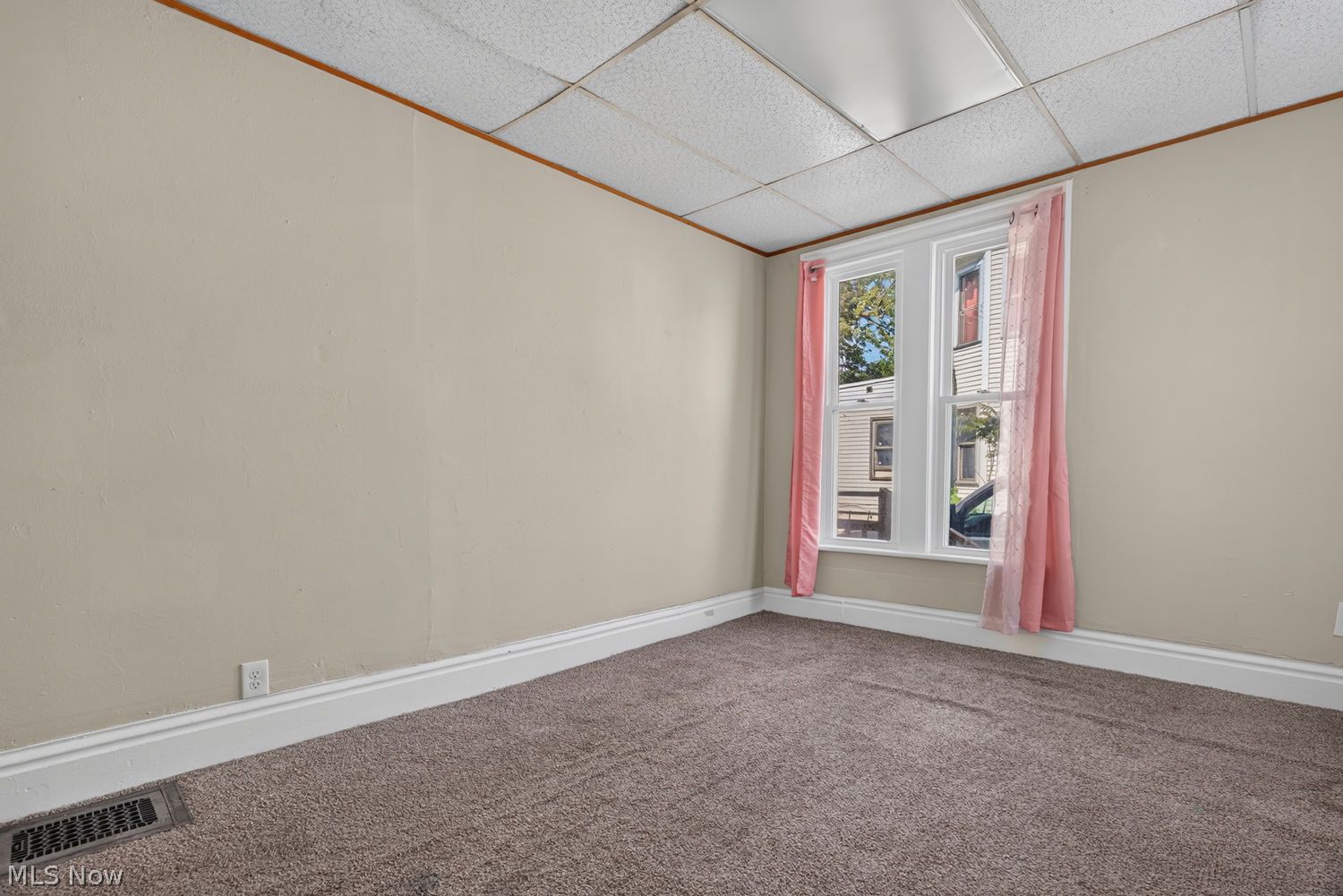 180 Cleveland Street Elyria OH 44035