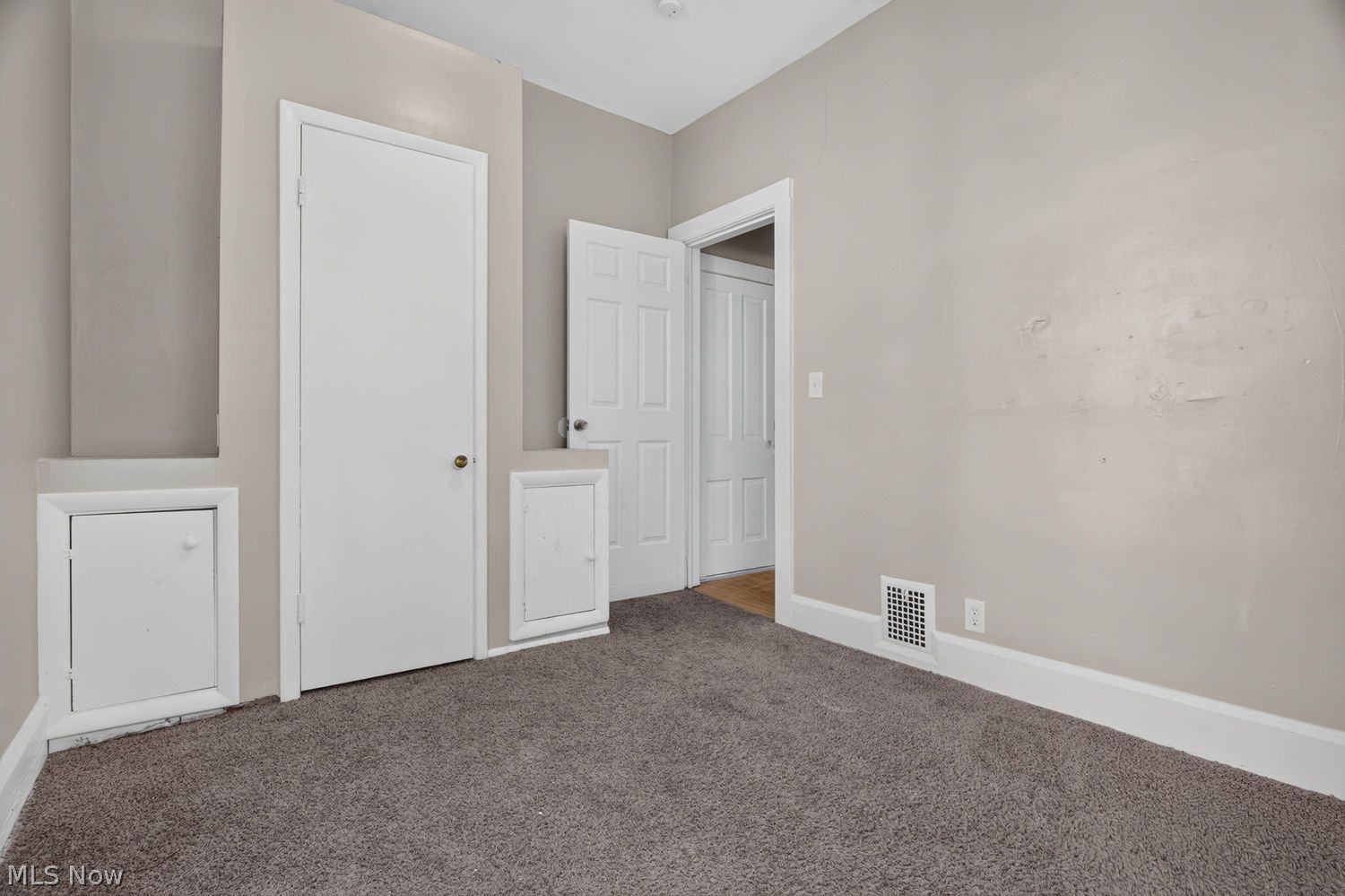 180 Cleveland Street Elyria OH 44035