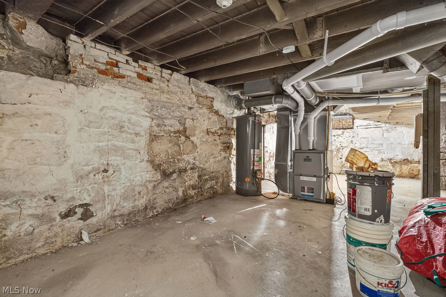 180 Cleveland Street Elyria OH 44035