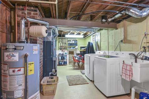 37636 Lake Drive Avon OH 44011