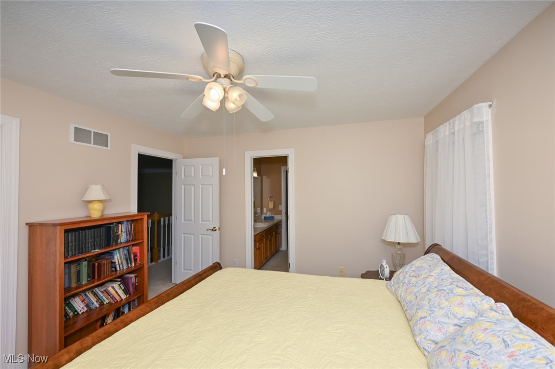5957 Century Street NW Canton OH 44718