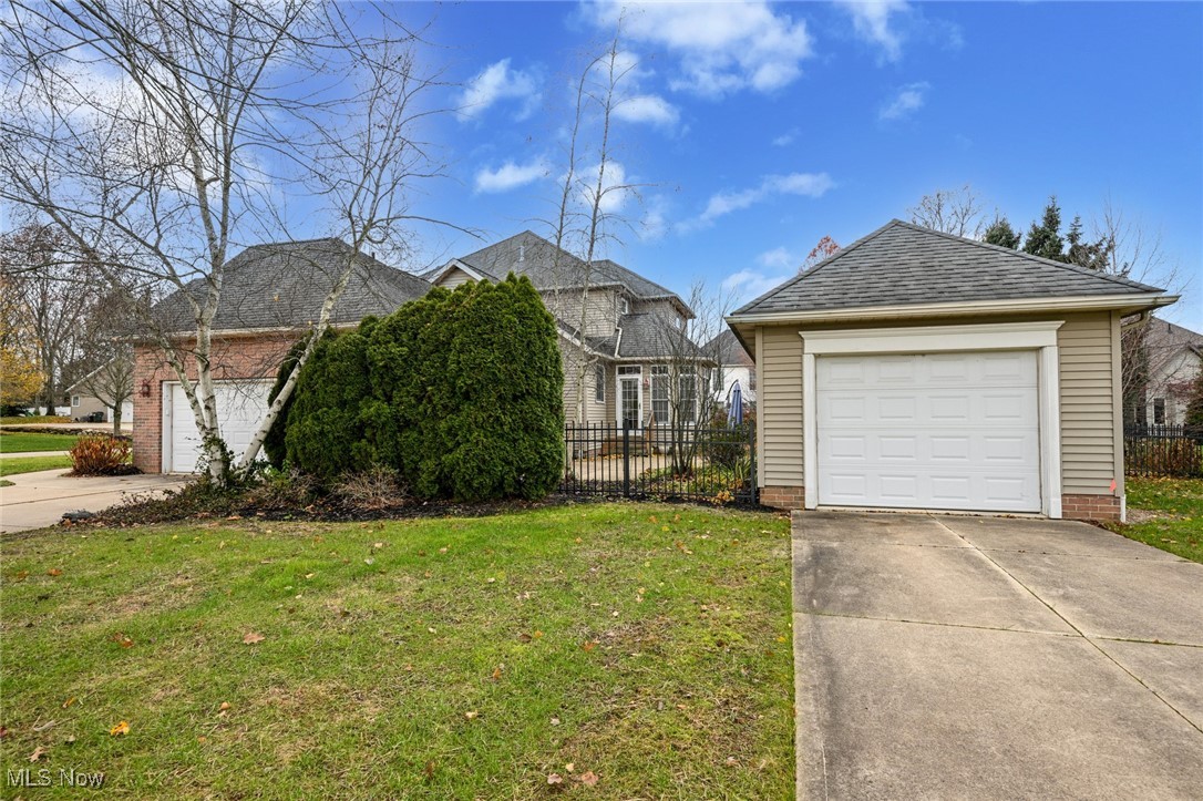 5957 Century Street NW Canton OH 44718
