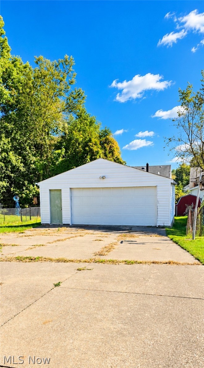 691 Singley Avenue Akron OH 44310