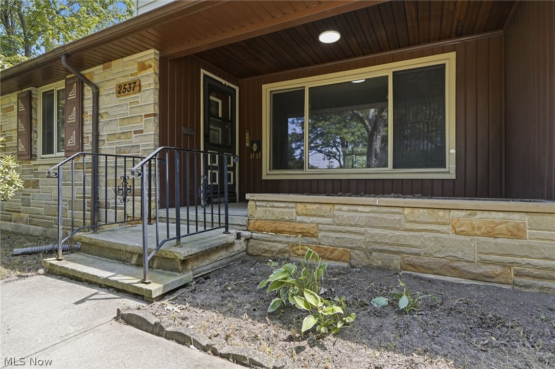 2537 Edgewood Road Beachwood OH 44122