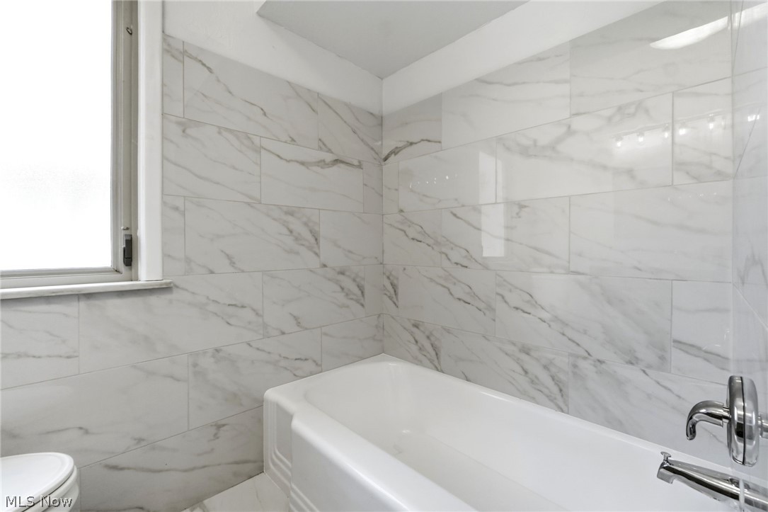 2537 Edgewood Road Beachwood OH 44122