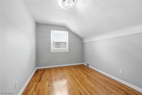 2537 Edgewood Road Beachwood OH 44122