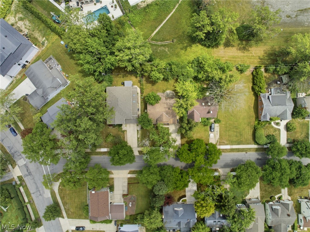 2537 Edgewood Road Beachwood OH 44122