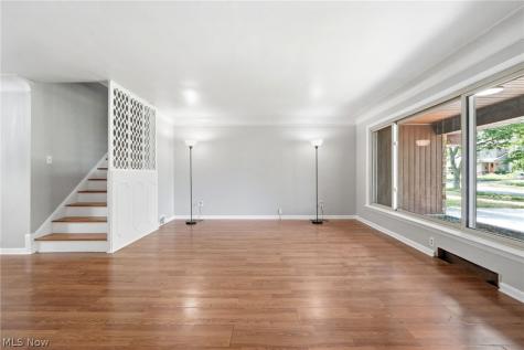 2537 Edgewood Road Beachwood OH 44122